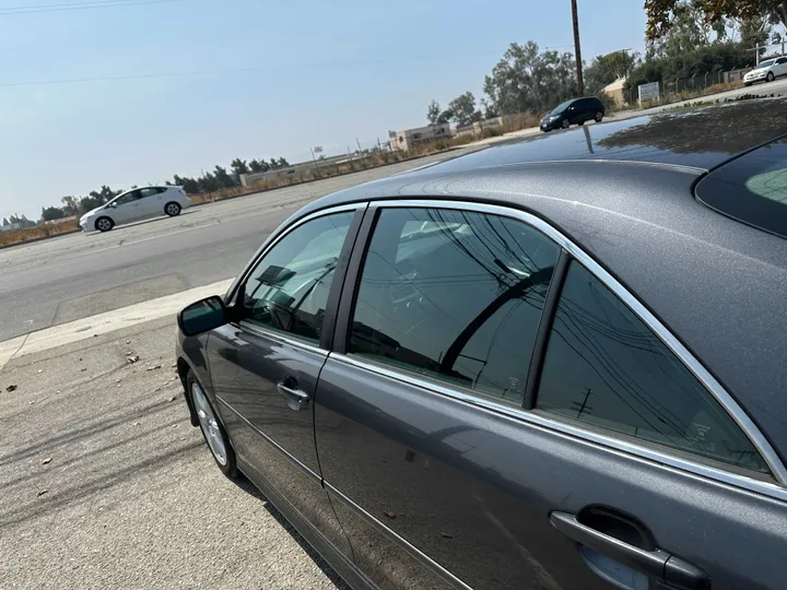 GREY, 2009 TOYOTA CAMRY Image 17