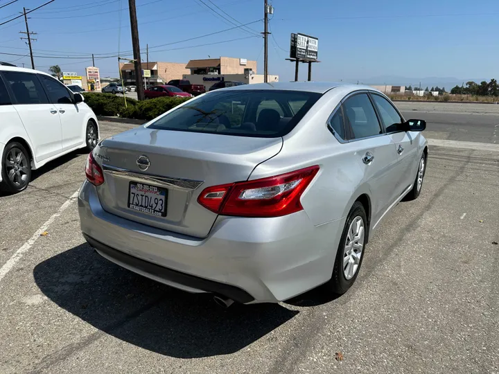 SILVER, 2016 NISSAN ALTIMA Image 12