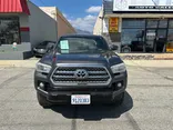 GREY, 2016 TOYOTA TACOMA DOUBLE CAB Thumnail Image 3