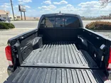 GREY, 2016 TOYOTA TACOMA DOUBLE CAB Thumnail Image 17