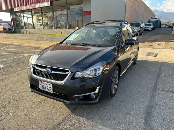 GREY, 2016 SUBARU IMPREZA Image 5