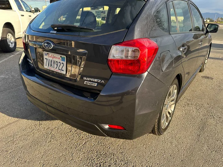 GREY, 2016 SUBARU IMPREZA Image 13