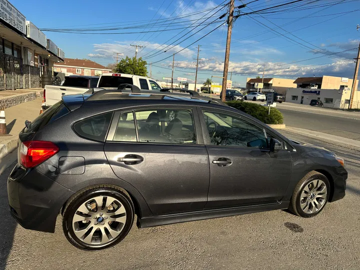 GREY, 2016 SUBARU IMPREZA Image 14