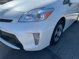 WHITE, 2015 TOYOTA PRIUS Thumnail Image 6