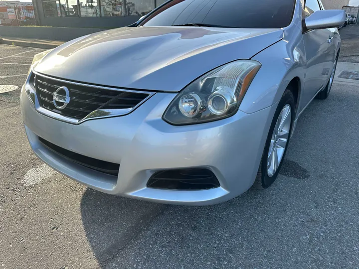 SILVER, 2013 NISSAN ALTIMA Image 6