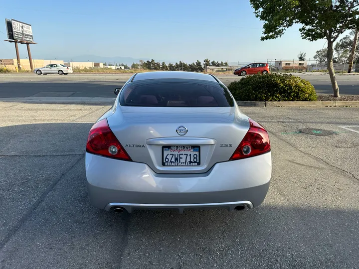 SILVER, 2013 NISSAN ALTIMA Image 10