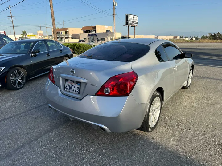 SILVER, 2013 NISSAN ALTIMA Image 12