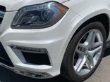 WHITE, 2015 MERCEDES-BENZ GL 550 4MATIC Thumnail Image 5