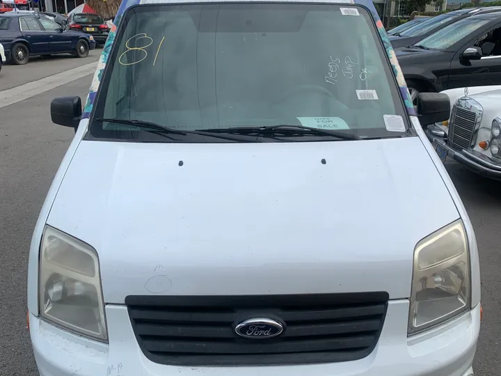WHITE, 2013 FORD TRANSIT CONNECT CARGO Image 2