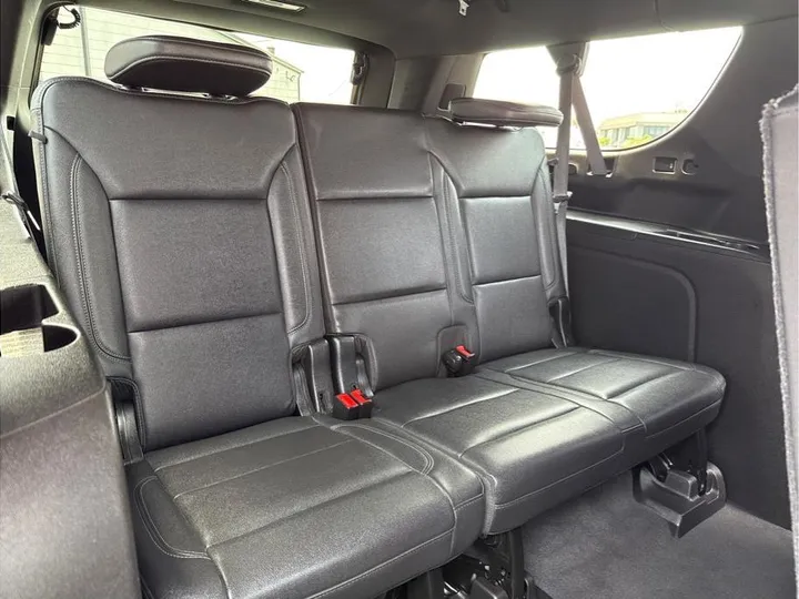 GRAY, 2021 CHEVROLET SUBURBAN Image 14