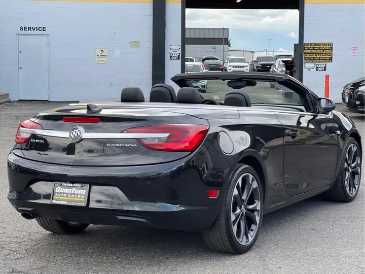 BLACK, 2016 BUICK CASCADA Image 5