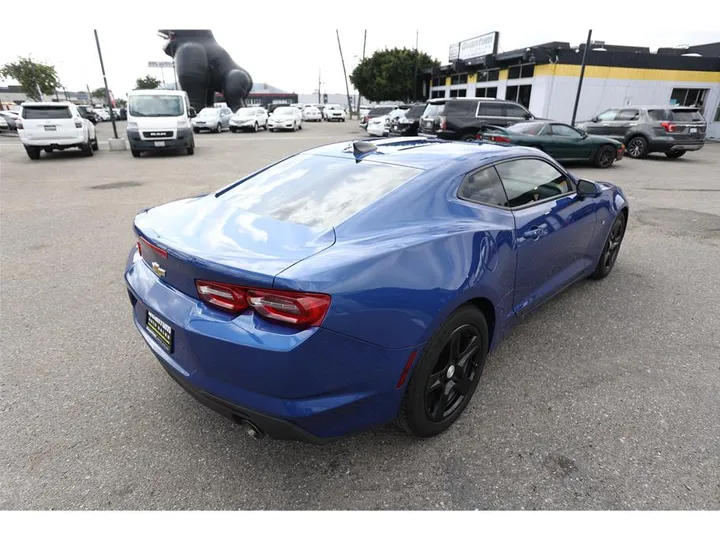 BLUE, 2022 CHEVROLET CAMARO Image 5