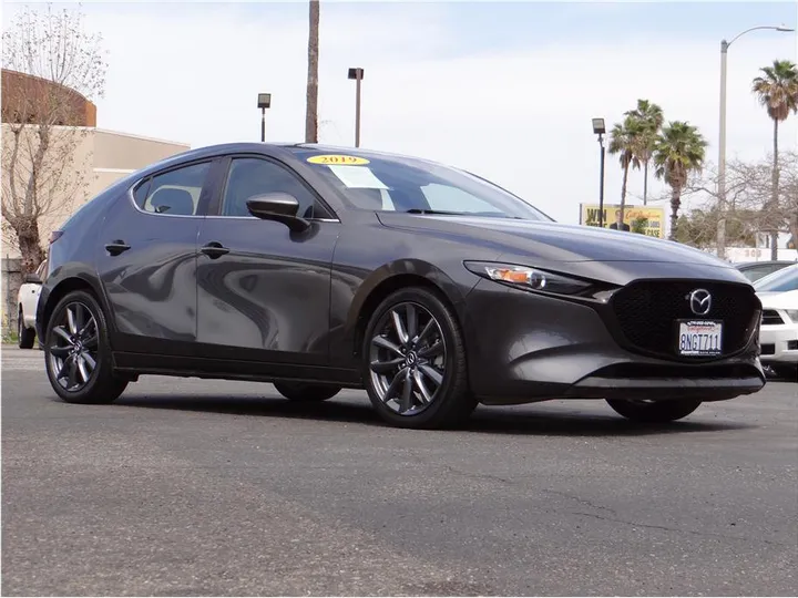 GRAY, 2019 MAZDA MAZDA3 Image 7