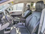 BLACK, 2018 CHRYSLER PACIFICA HYBRID Thumnail Image 13