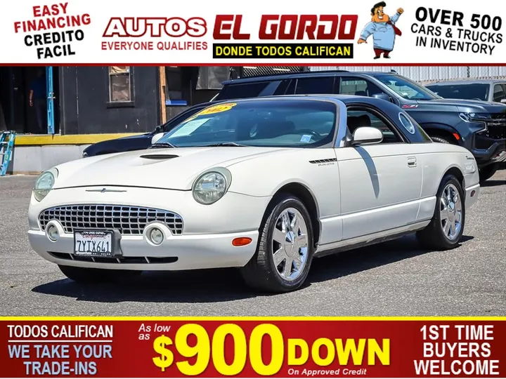 WHITE, 2002 FORD THUNDERBIRD Image 1