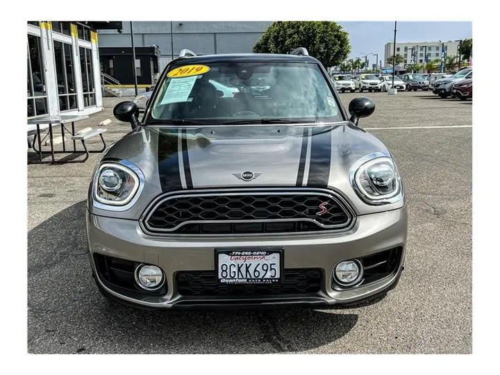 SILVER, 2019 MINI COUNTRYMAN Image 8