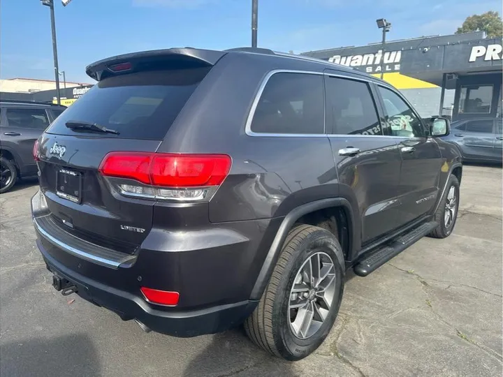 GRAY, 2017 JEEP GRAND CHEROKEE Image 5