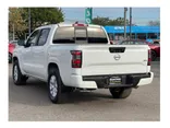 WHITE, 2022 NISSAN FRONTIER CREW CAB Thumnail Image 3