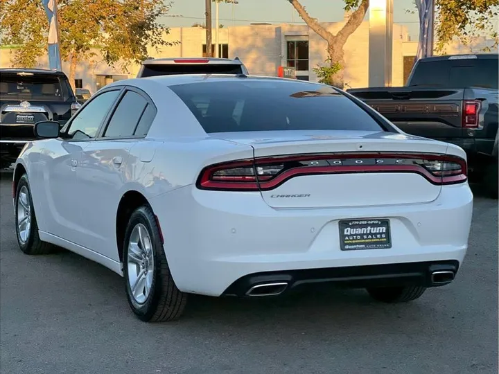 WHITE, 2021 DODGE CHARGER Image 3