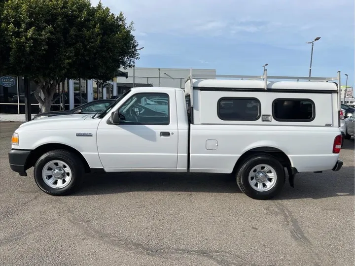 WHITE, 2009 FORD RANGER REGULAR CAB Image 2