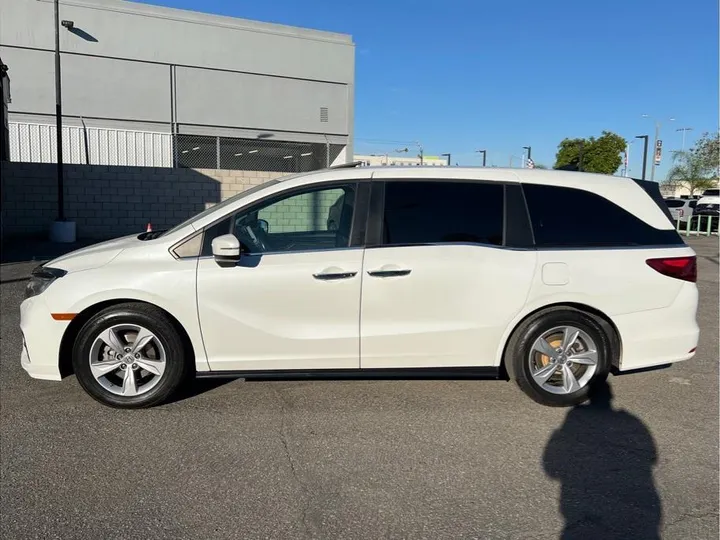 WHITE, 2020 HONDA ODYSSEY Image 2