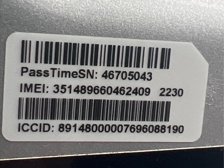 SILVER, 2014 TOYOTA YARIS Image 19