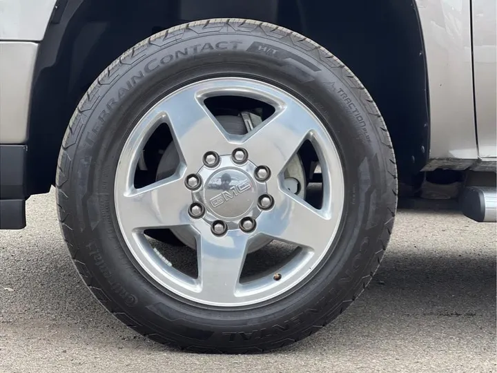 GRAY, 2012 GMC SIERRA 2500 HD CREW CAB Image 9