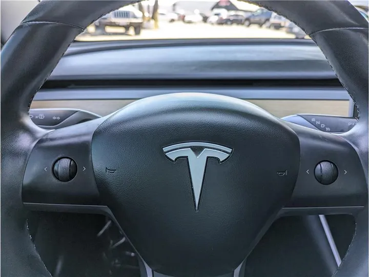 WHITE, 2018 TESLA MODEL 3 Image 15