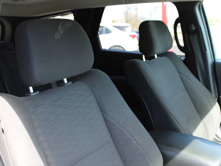 SILVER, 2020 DODGE DURANGO Image 13