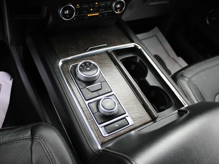 BLACK, 2019 FORD EXPEDITION MAX Image 12