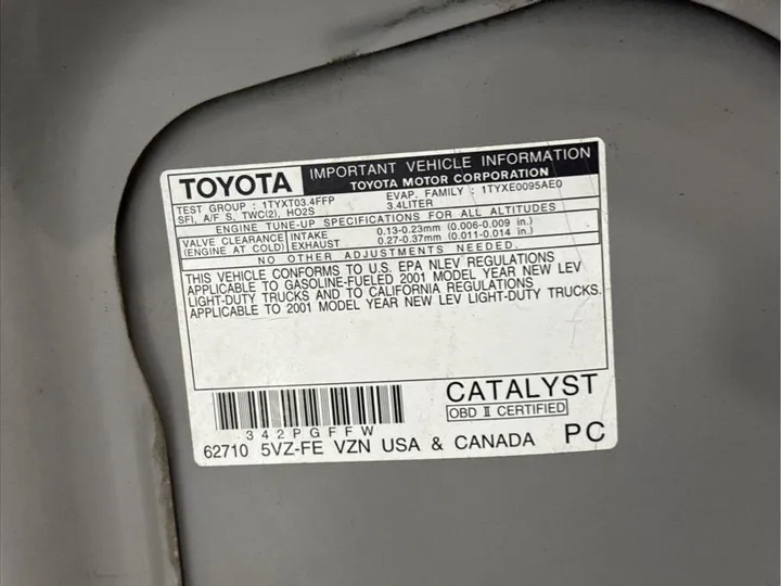SILVER, 2001 TOYOTA TACOMA XTRACAB Image 15
