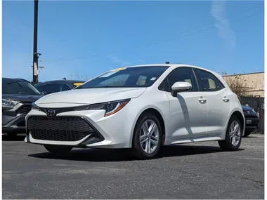 WHITE, 2019 TOYOTA COROLLA HATCHBACK Image 27