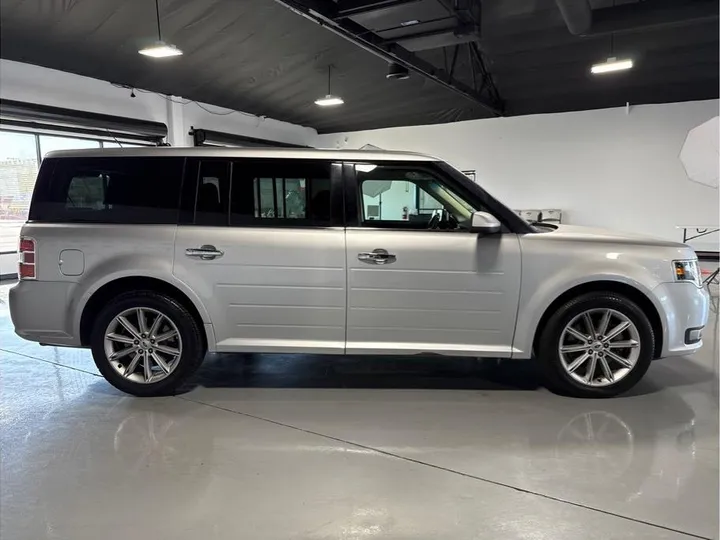 SILVER, 2019 FORD FLEX Image 6