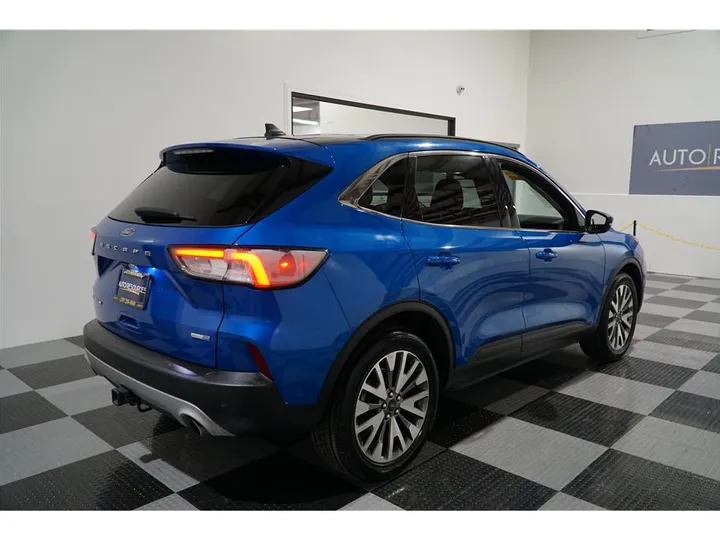 BLUE, 2020 FORD ESCAPE Image 8