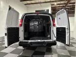 WHITE, 2019 GMC SAVANA 2500 CARGO Thumnail Image 18