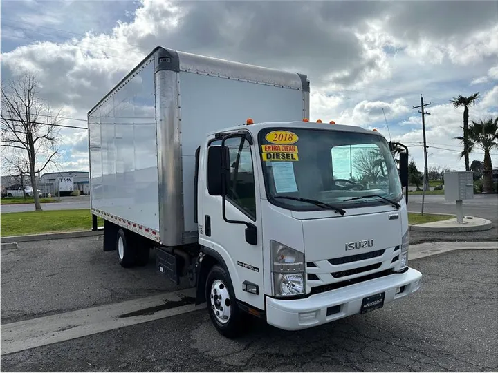 WHITE, 2018 ISUZU NPR-HD Image 2