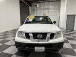 WHITE, 2019 NISSAN FRONTIER KING CAB Thumnail Image 3