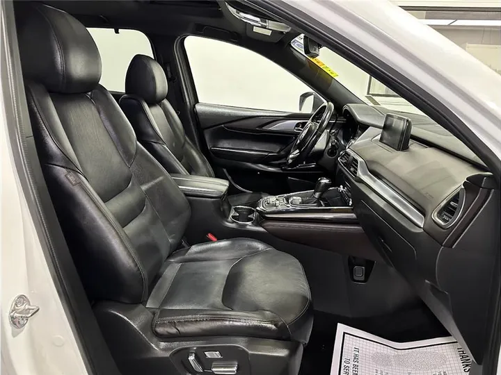 WHITE, 2019 MAZDA CX-9 Image 28