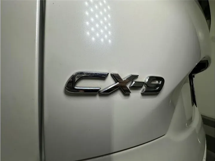 WHITE, 2019 MAZDA CX-9 Image 21