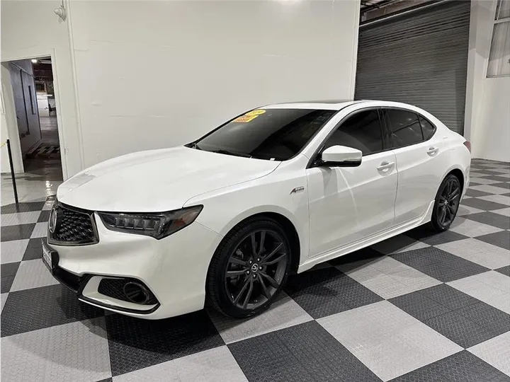 WHITE, 2019 ACURA TLX Image 9