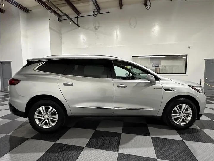 SILVER, 2019 BUICK ENCLAVE Image 4