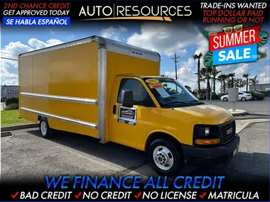 YELLOW, 2012 GMC SAVANA COMMERCIAL CUTAWAY Image 