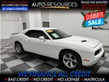 WHITE, 2016 DODGE CHALLENGER Thumnail Image 1