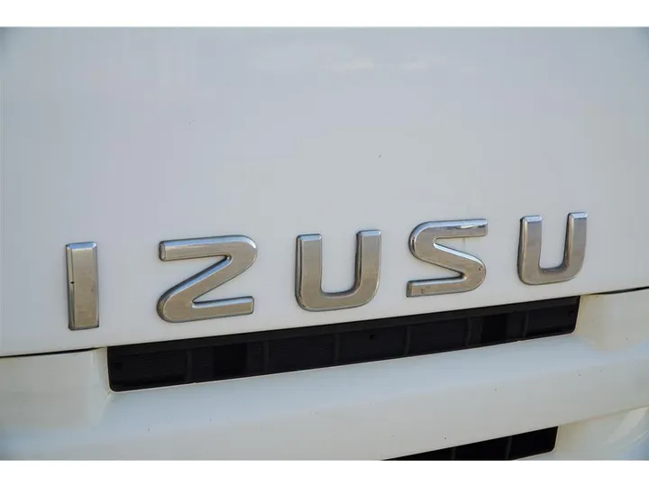 WHITE, 2014 ISUZU NQR/NRR Image 4