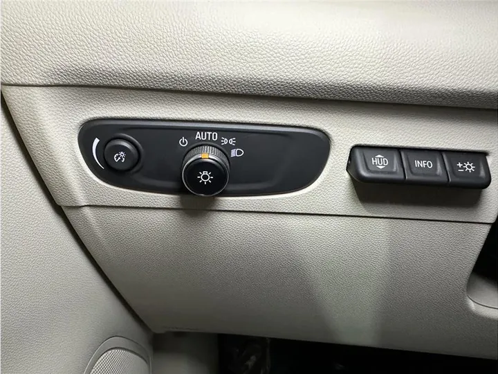 ORANGE, 2021 BUICK ENVISION Image 36