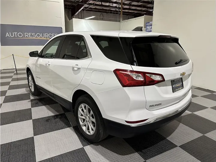 WHITE, 2021 CHEVROLET EQUINOX Image 7