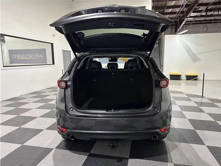 GRAY, 2017 MAZDA CX-5 Image 23