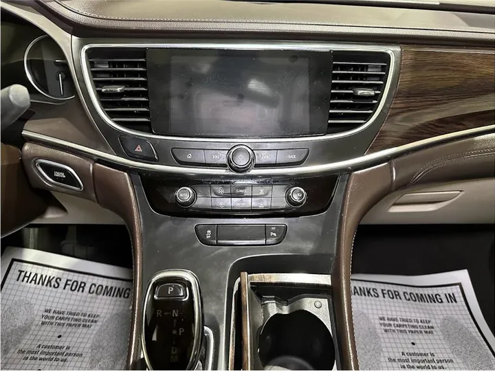 SILVER, 2017 BUICK LACROSSE Image 19