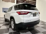 WHITE, 2021 CHEVROLET TRAVERSE Thumnail Image 6