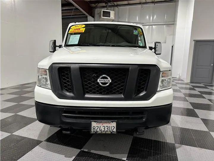 WHITE, 2019 NISSAN NV3500 HD CARGO Image 2